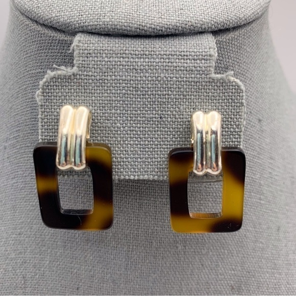 Vintage 80s Inspired Tortoiseshell Brown Square Stud Earrings - Picture 1 of 6